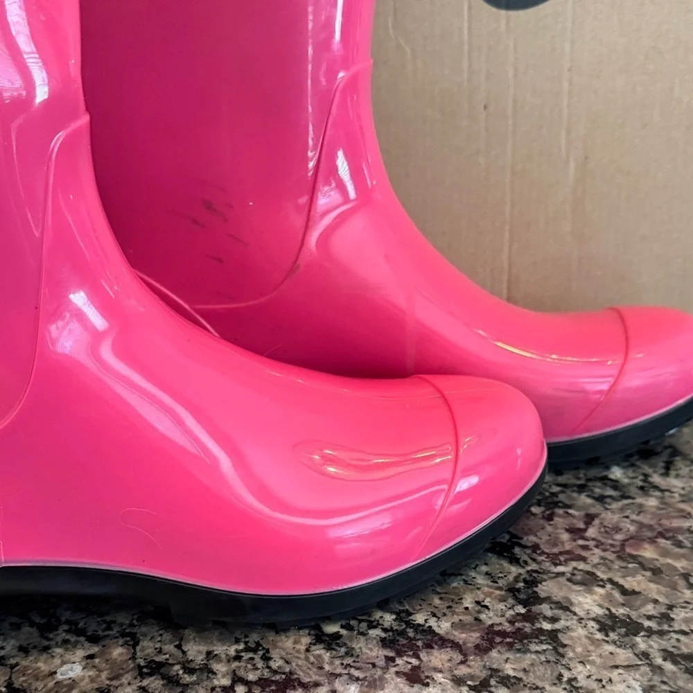 UGG Vibrant Pink Waterproof mid calf rain Boots 8
